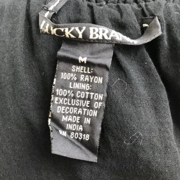 Gorgeous Lucky Brand Mini Black Embroidered Pull-On Skirt - Size Medium - Picture 6 of 6